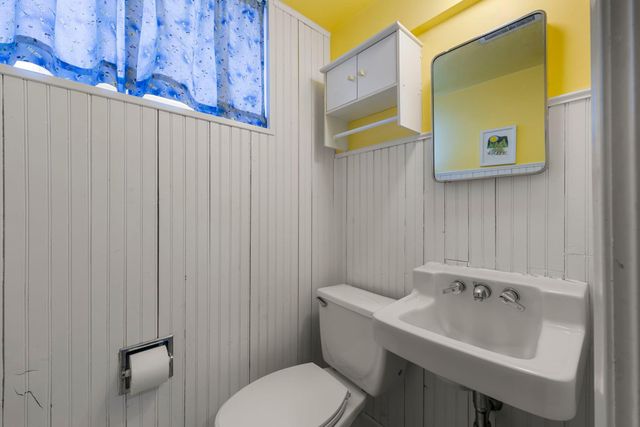 3700 Chowen Curve, Edina, MN 55410