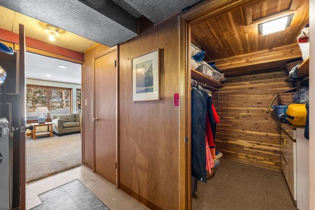 3700 Chowen Curve, Edina, MN 55410