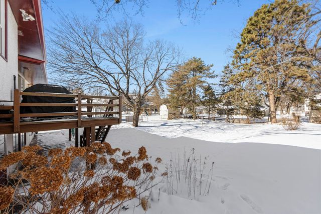 3700 Chowen Curve, Edina, MN 55410