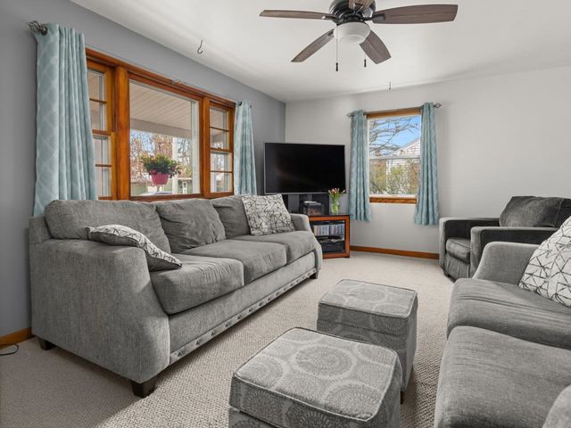 2083 North Avenue, Burlington, VT 05408