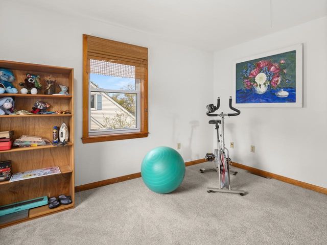 2083 North Avenue, Burlington, VT 05408