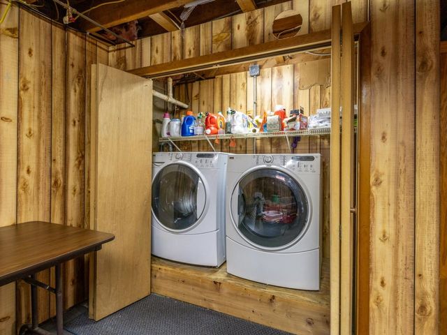 2083 North Avenue, Burlington, VT 05408