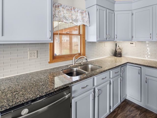 2083 North Avenue, Burlington, VT 05408