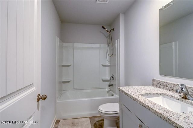 5268 Alpine Drive, Horn Lake, MS 38637