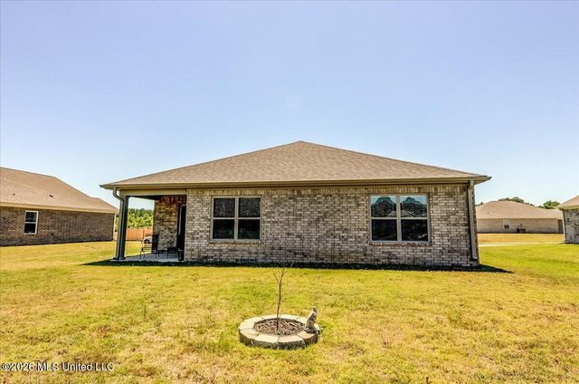 5268 Alpine Drive, Horn Lake, MS 38637