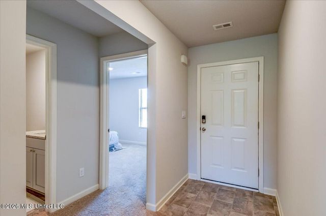 5268 Alpine Drive, Horn Lake, MS 38637