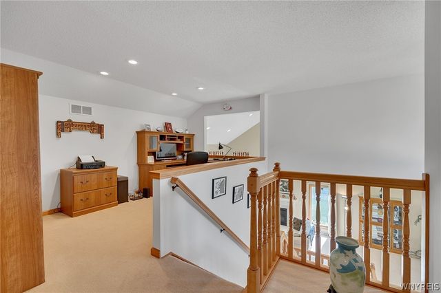 8908 Connemara Lane, Clarence, NY 14032