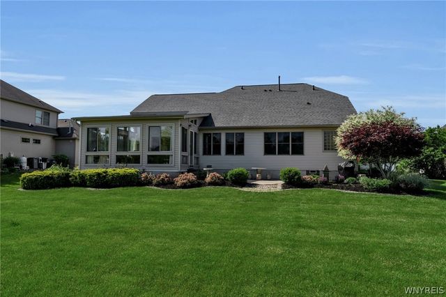 8908 Connemara Lane, Clarence, NY 14032