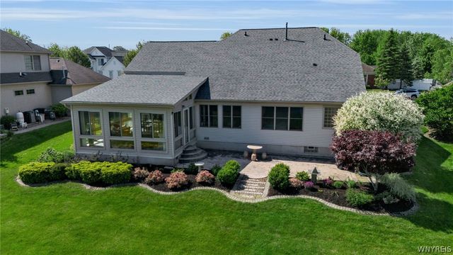 8908 Connemara Lane, Clarence, NY 14032