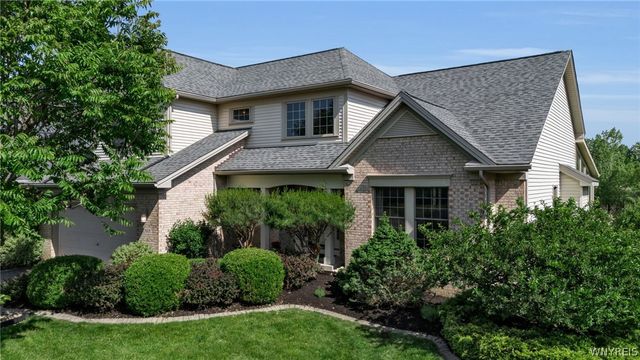 8908 Connemara Lane, Clarence, NY 14032