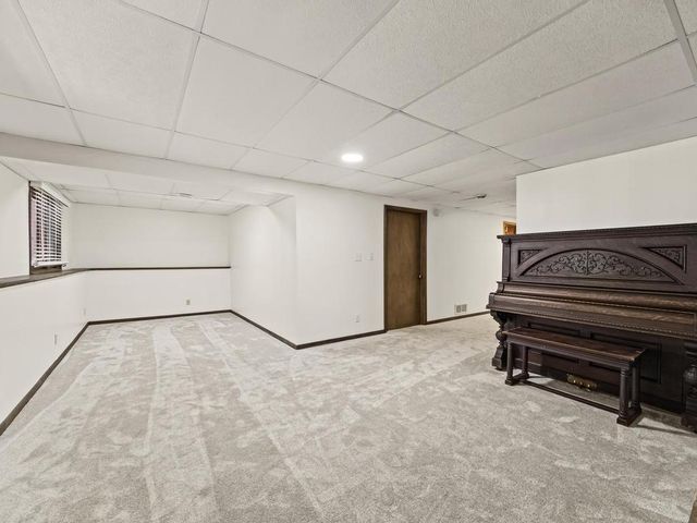 8106 Groveland Road, Mounds View, MN 55112
