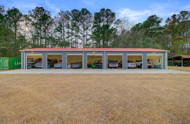 130 Cypress Hill Lane, Moncks Corner, SC 29461