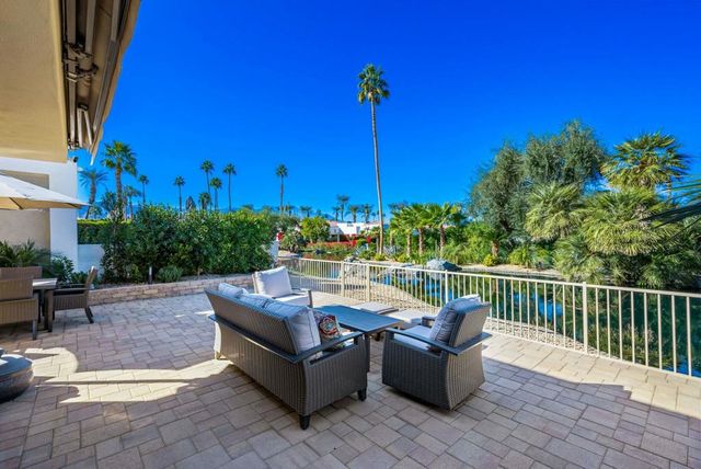 75330 14th Green Drive, Indian Wells, CA 92210
