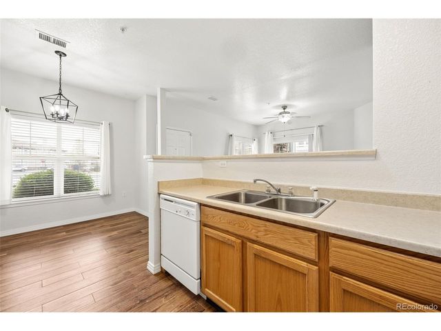 9350 Amison Cir 102, Parker, CO 80134