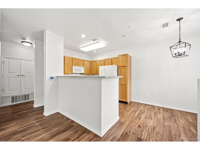 9350 Amison Cir 102, Parker, CO 80134