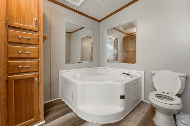 505 E Wood Street, Montezuma, IA 50171