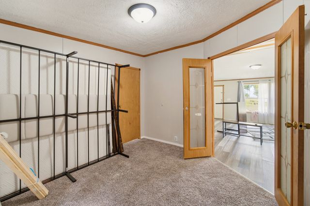 505 E Wood Street, Montezuma, IA 50171