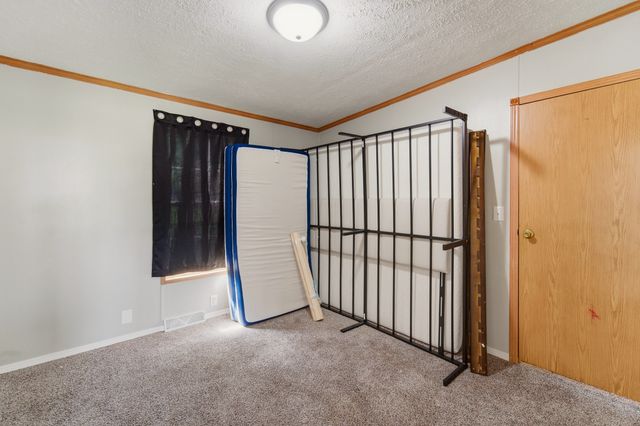505 E Wood Street, Montezuma, IA 50171