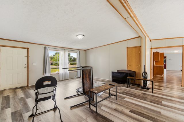 505 E Wood Street, Montezuma, IA 50171