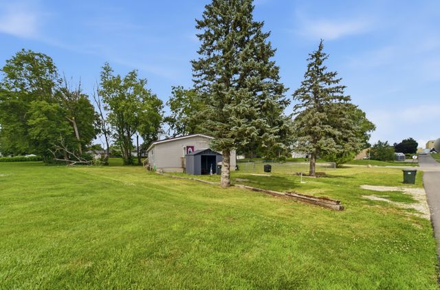 505 E Wood Street, Montezuma, IA 50171