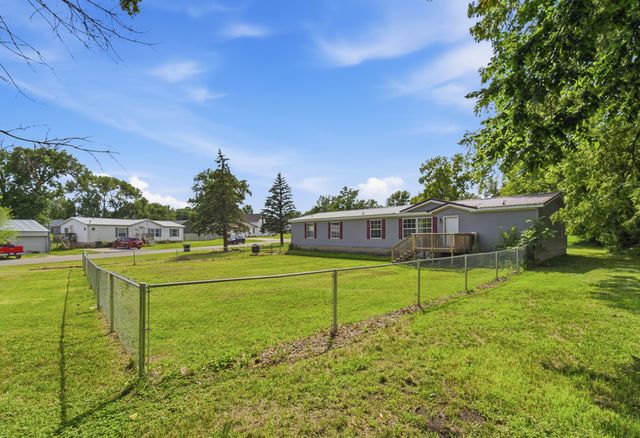505 E Wood Street, Montezuma, IA 50171