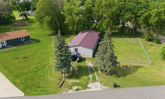 505 E Wood Street, Montezuma, IA 50171
