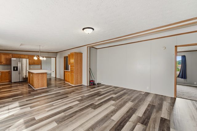 505 E Wood Street, Montezuma, IA 50171