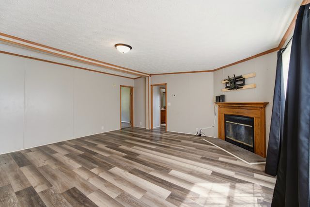 505 E Wood Street, Montezuma, IA 50171