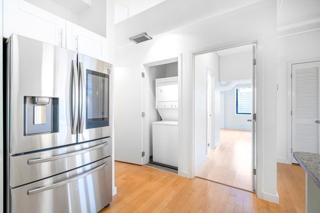 210 South Street 6-5, Boston, MA 02111