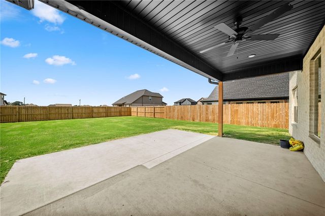 951 Moksha Street, Centerton, AR 72719