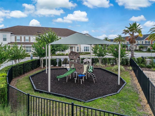 9586 POPLAR RIDGE AVENUE, Orlando, FL 32832