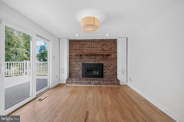 4009 SHALLOW BROOK LN, Olney, MD 20832