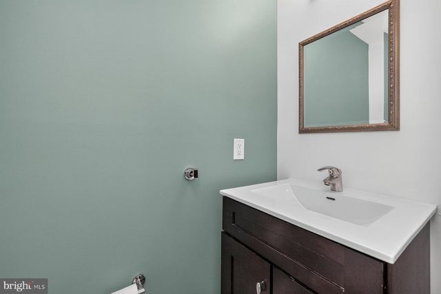 4009 SHALLOW BROOK LN, Olney, MD 20832