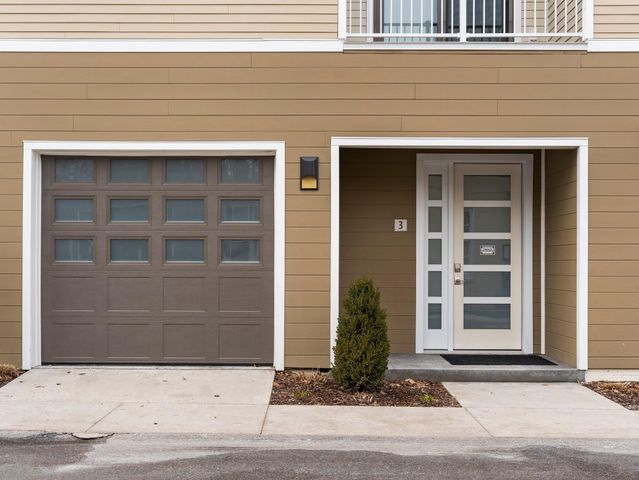 1388 Gray Drive 3, Traverse City, MI 49684