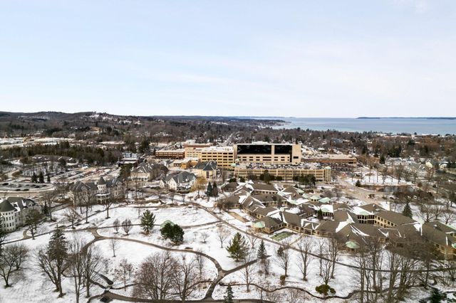 1388 Gray Drive 3, Traverse City, MI 49684