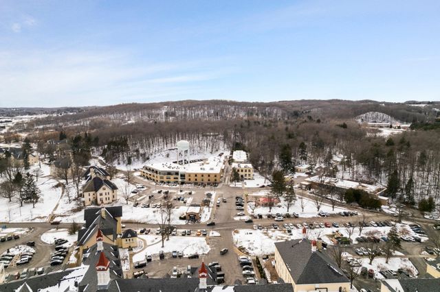 1388 Gray Drive 3, Traverse City, MI 49684