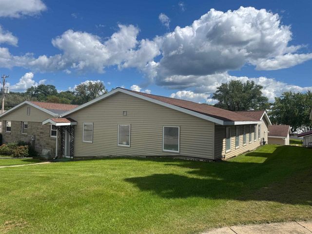 204 E South Railroad Street, Kendall, WI 54638