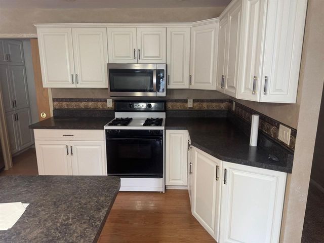 204 E South Railroad Street, Kendall, WI 54638