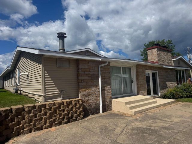 204 E South Railroad Street, Kendall, WI 54638