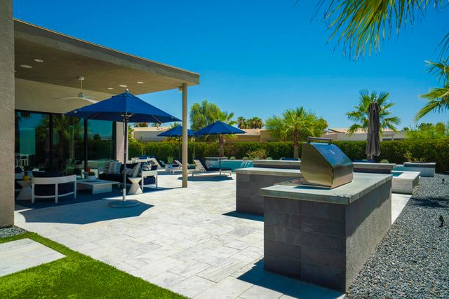 4512 Alcala Way, Palm Springs, CA 92262
