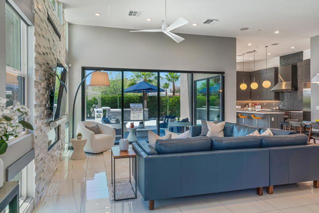 4512 Alcala Way, Palm Springs, CA 92262