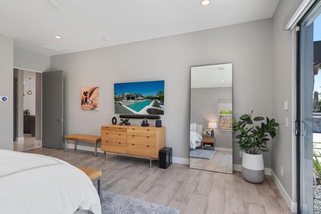 4512 Alcala Way, Palm Springs, CA 92262