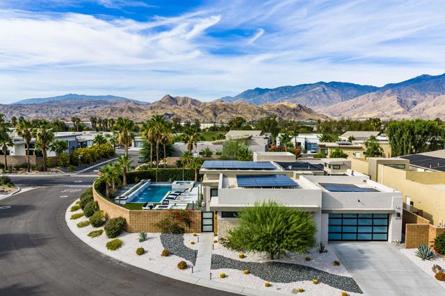 4512 Alcala Way, Palm Springs, CA 92262
