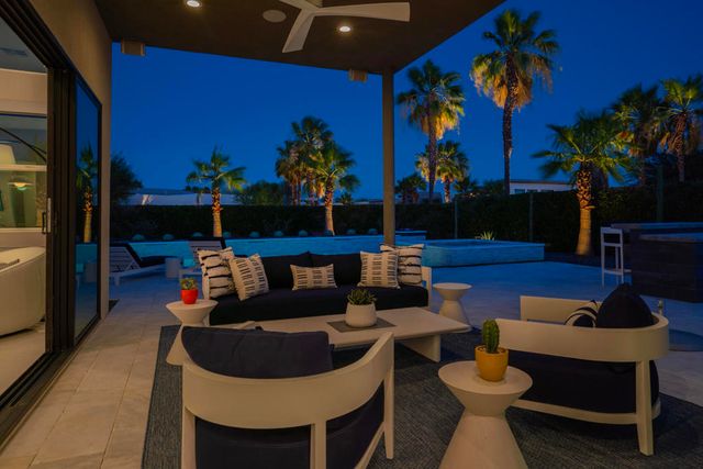 4512 Alcala Way, Palm Springs, CA 92262