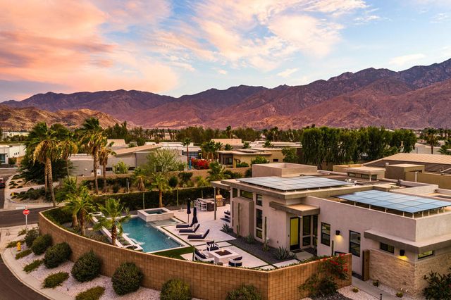 4512 Alcala Way, Palm Springs, CA 92262