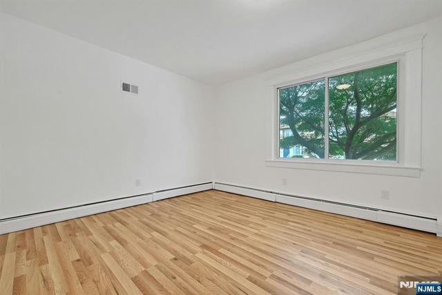 470 Washington Avenue 1, Cliffside Park, NJ 07010