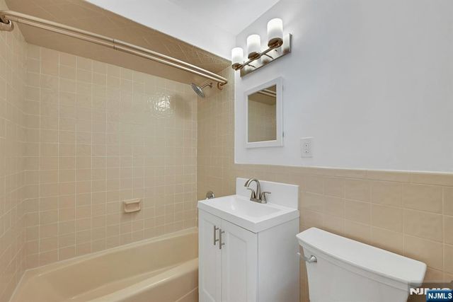 470 Washington Avenue 1, Cliffside Park, NJ 07010