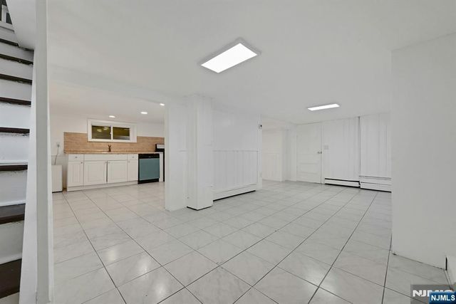 470 Washington Avenue 1, Cliffside Park, NJ 07010