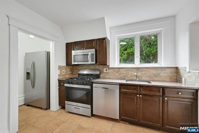 470 Washington Avenue 1, Cliffside Park, NJ 07010
