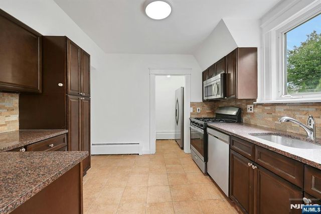 470 Washington Avenue 1, Cliffside Park, NJ 07010